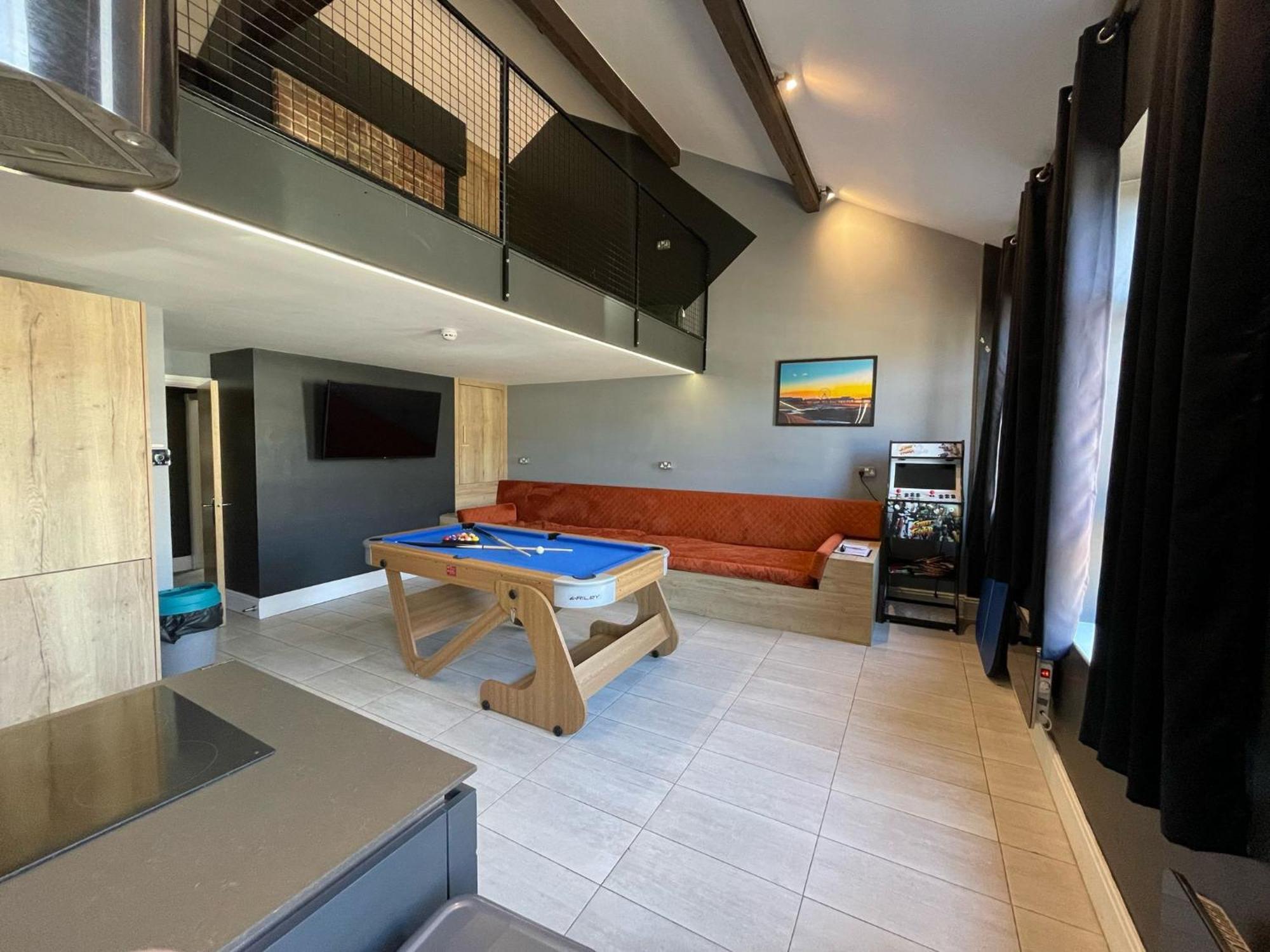 The Luxury Penthouse By Sasco Apartments Blackpool Exterior photo