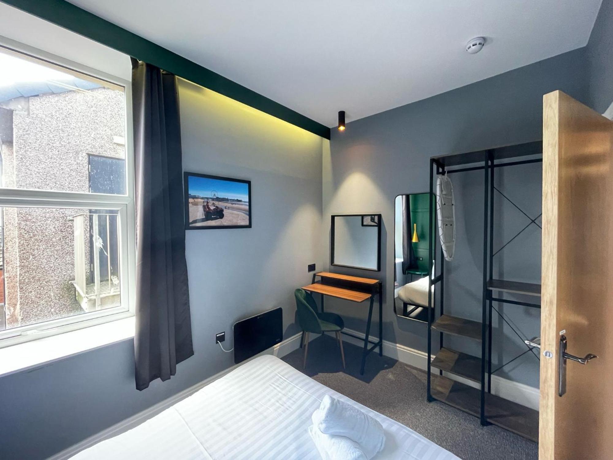 The Luxury Penthouse By Sasco Apartments Blackpool Exterior photo